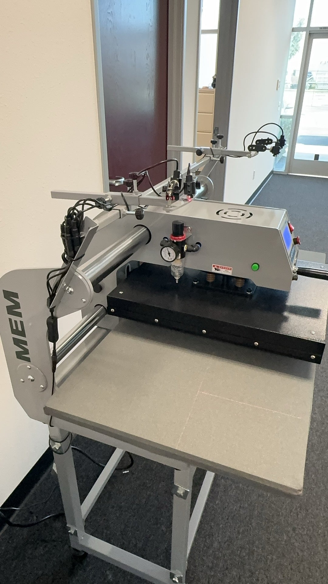 MEM DUAL STATION HEAT PRESS MACHINE, 16 X 20 IN